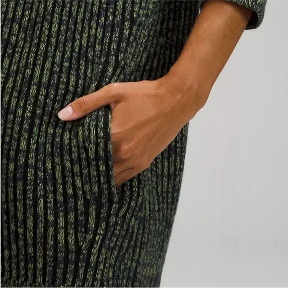 Lululemon Cotton-Cashmere Blend Sweater Wrap - Picture 6 of 9